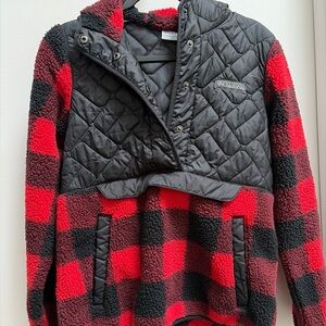 Columbia street view buffalo check Jacket pullover red black fleece small women